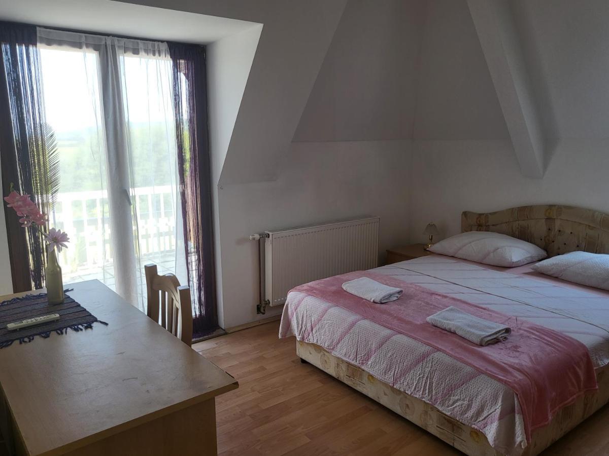 Bed and Breakfast Pansion Brod Exterior foto